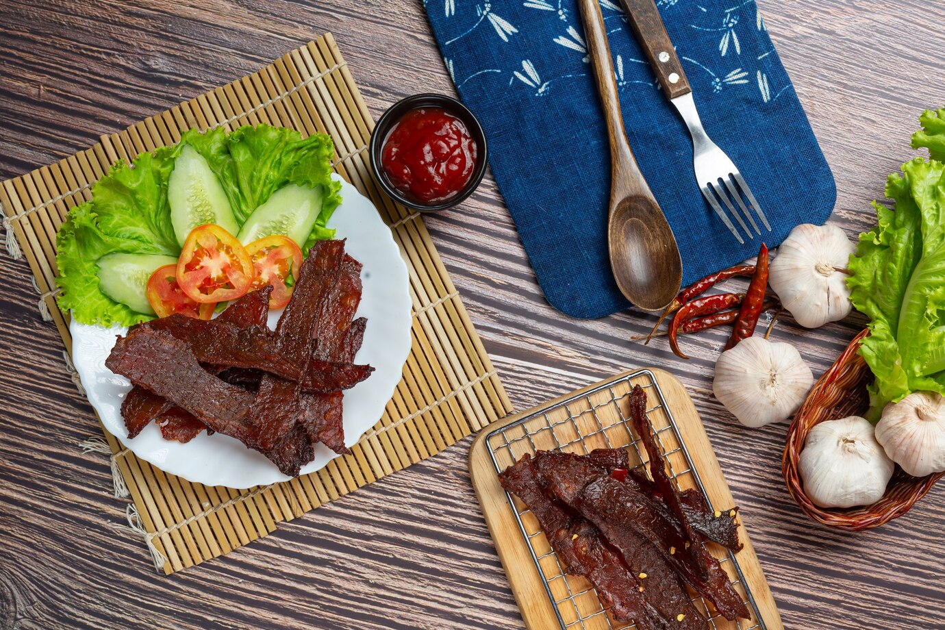 Bò khô ướp thơm ngon